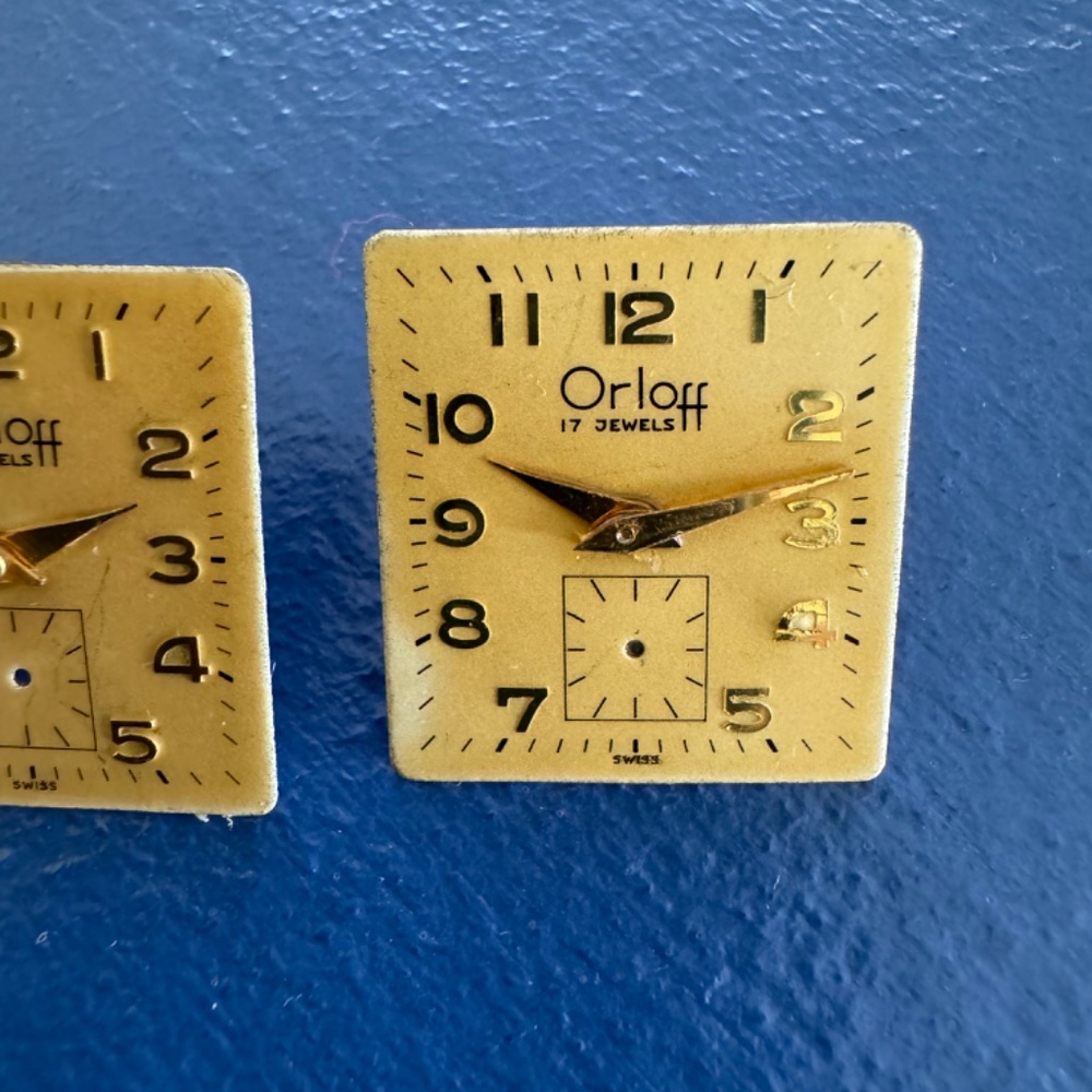 Vintage Watch Face Brooch/Pin and Earrings Set—Signed by Artist - Picture 5 of 6